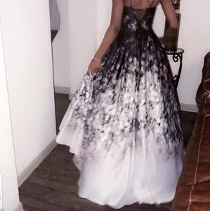 Beautiful Betsy & Adams gown; size 4 wore once